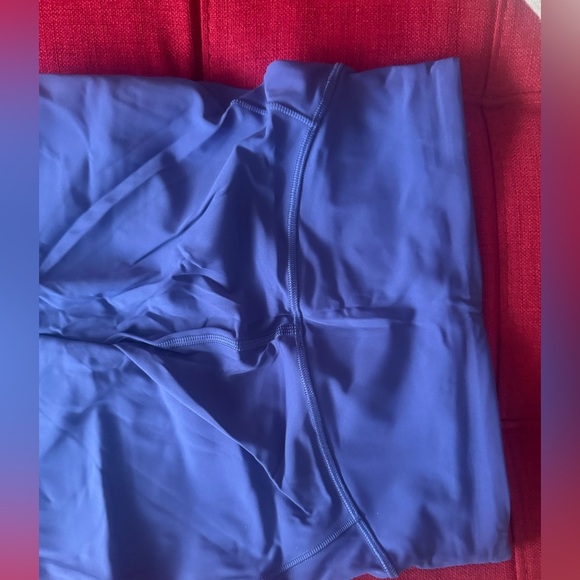 lululemon athletica Psychic Blue Leggings - Picture 4 of 10